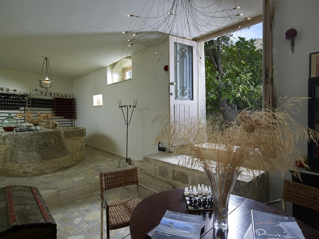 Vlakhianá Villa Kerasia מראה חיצוני תמונה